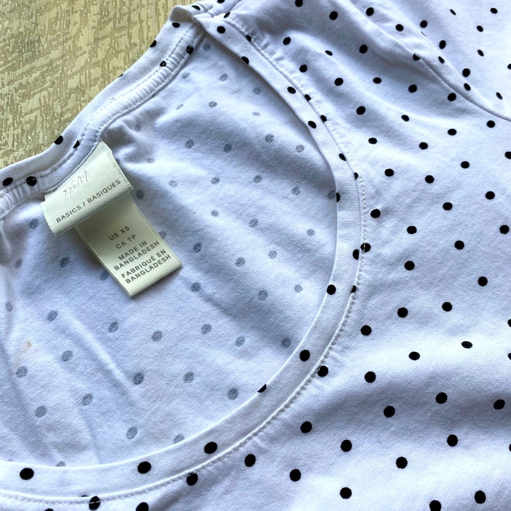 🖤H&M Polka Dot Tee🤍